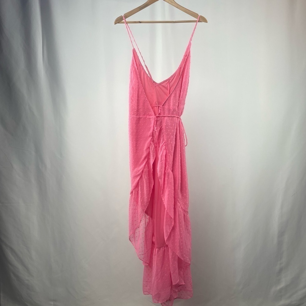 NWT Lulus Effortlessly Easy Swiss Dot High-Low Midi Wrap Dress in‎ Pink Medium - Picture 7 of 9